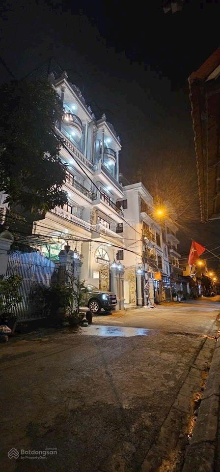 Bán nhà ngô gia tự, việt hưng, 23,8 tỷ, 110m2, 6 tầng, 5pn, 4wc, bao đẹp