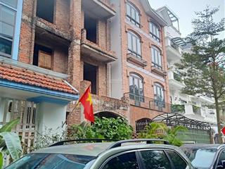 Nhà vườn liền kề việt hưng thô nguyên bản chủ đầu tư. giá cực hấp
