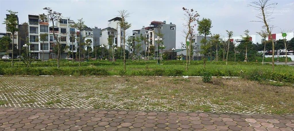 Bán đất tđc ngọc thụy, 50m2, pháp lý đầy đủ, hướng đông nam, mặt tiền 5m