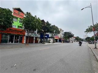 Bán nhà mặt phố việt hưng, dt 96m2, mt 6m hàng hiếm tại giá cực chất