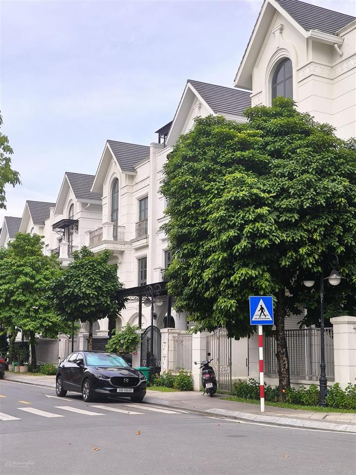 Bán gấp biệt thự đẹp ở san hô, đa tốn, gia lâm, 25 tỷ, 135m2