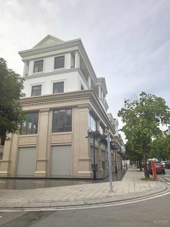 Bán gấp biệt thự đẹp ở san hô, đa tốn, gia lâm, 25 tỷ, 135m2