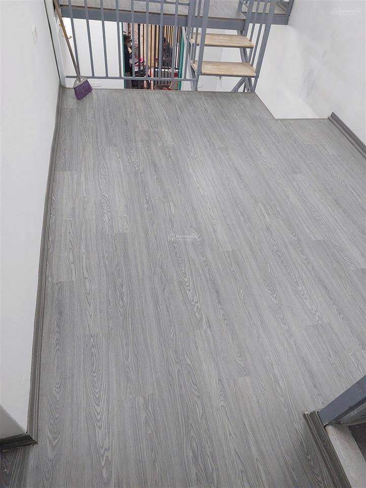 Cho thuê nhà nguyên căn ngõ 252 phố chợ khâm thiên, dtsd 90m²  3n  3wc. nội thất cơ bản