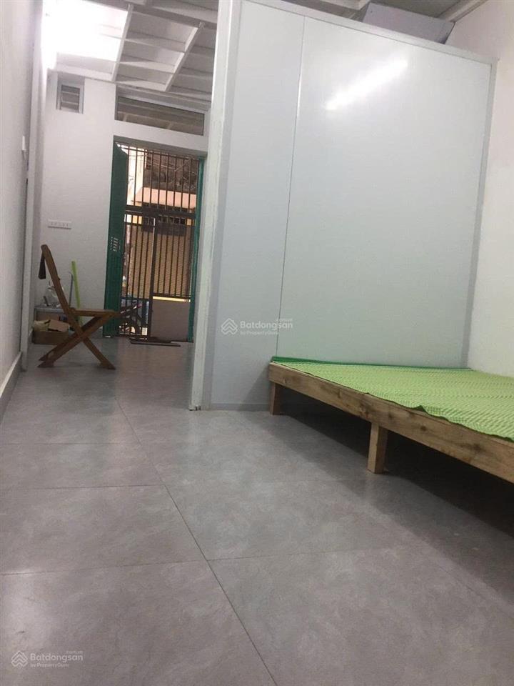 Cho thuê nhà nguyên căn ngõ 252 phố chợ khâm thiên, dtsd 90m²  3n  3wc. nội thất cơ bản