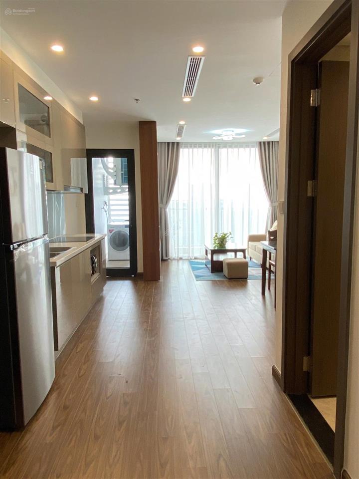 Siêu tốt  căn thuê 2 ngủ vinhomes west point đỗ đức dục