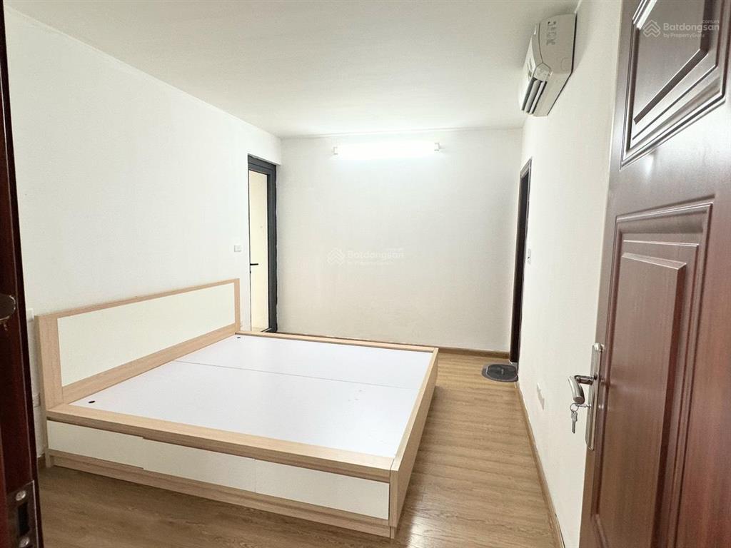 0987 063 *** bán chung cư fafilm  vnt tower số 19 nguyễn trãi 7,1 tỷ 96m2 2 ngủ 2wc