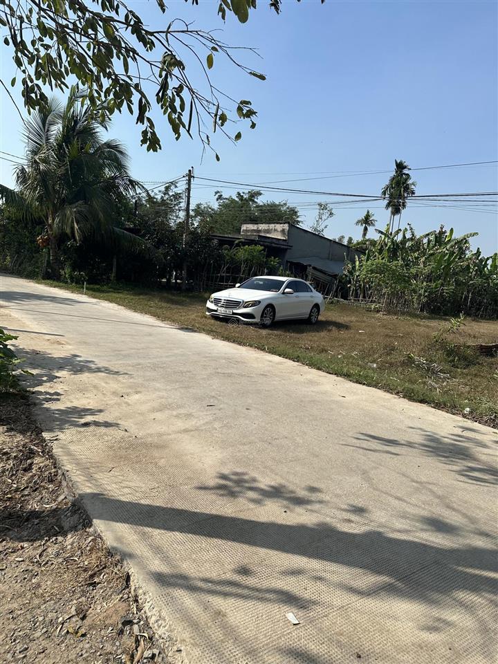 Chính chủ bán đất full thổ cư bàu sen long an (đất dân)
