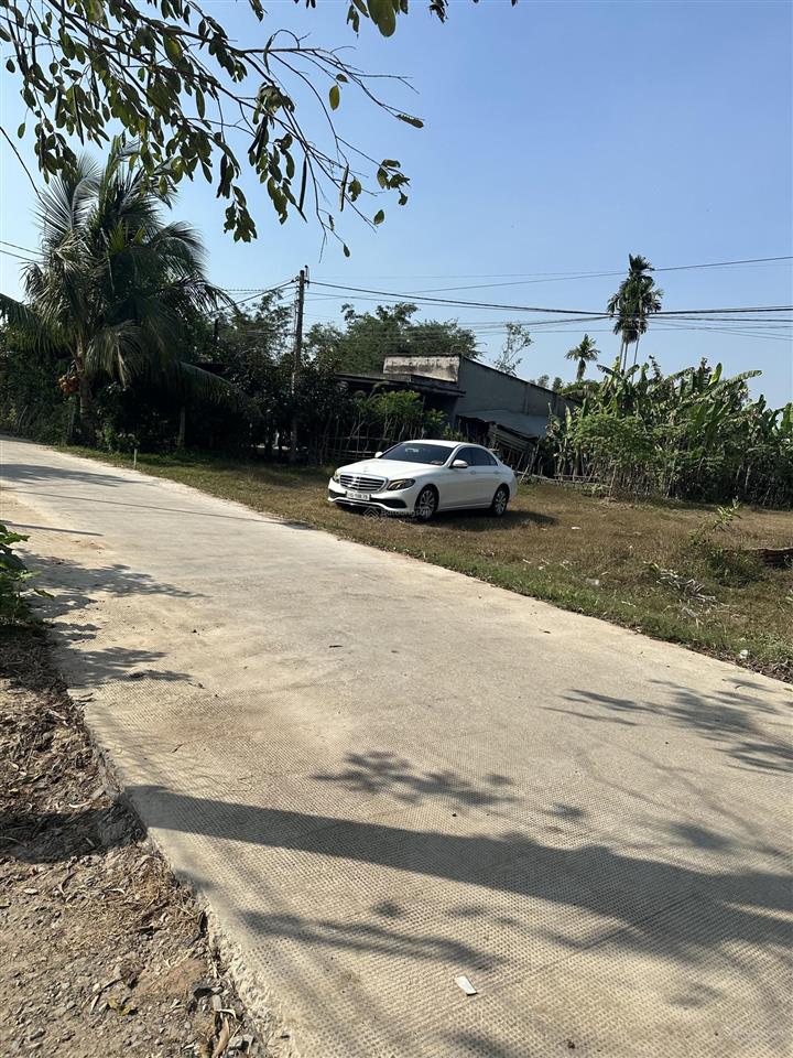 Chính chủ bán đất full thổ cư bàu sen long an (đất dân)