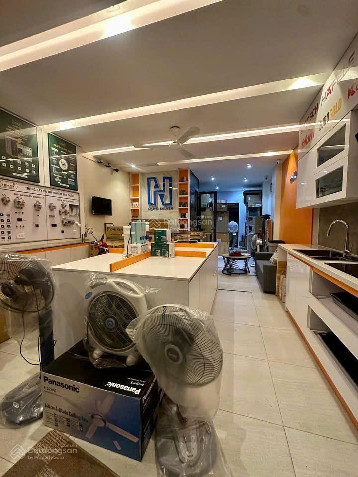 Tin chuẩn! bán nhà kđt văn quán. dt 72m, 4t, vỉa hè, ô tô đỗ cửa, nhà xây chắc chắn, giá 18 tỷ.