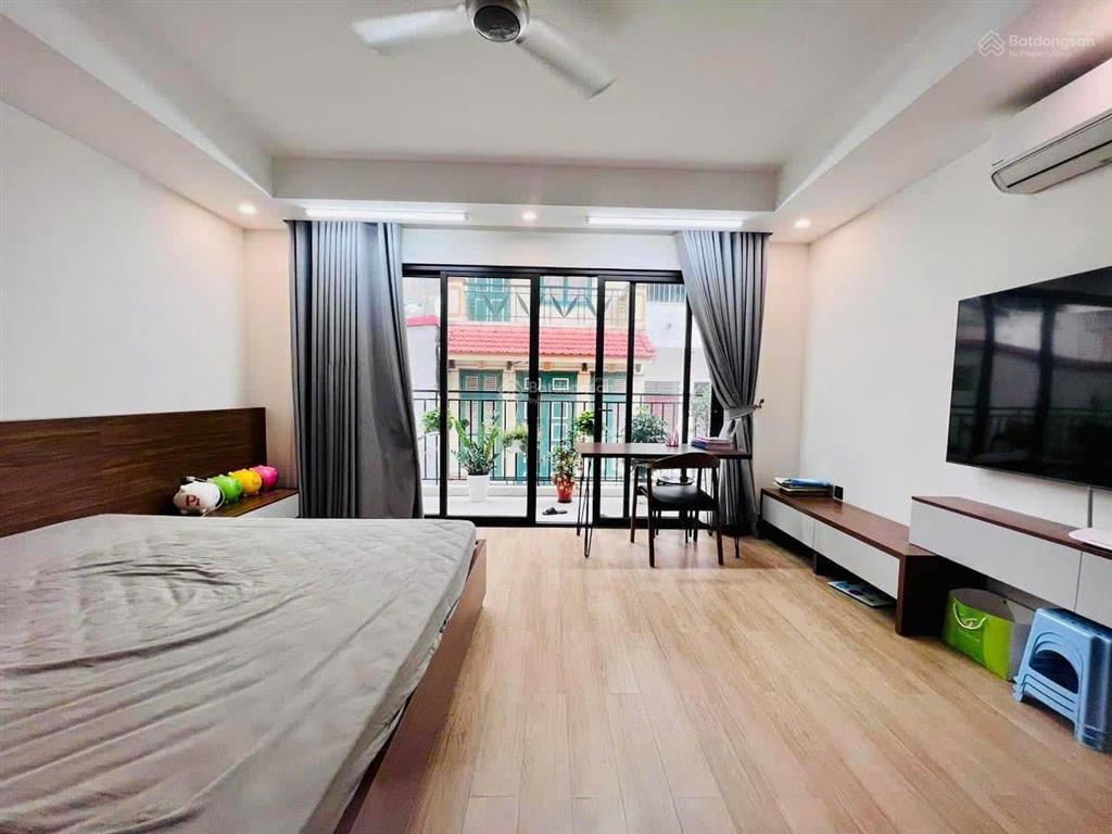 Hiếm ! bán nhà kđt văn quán, diện tích 70m, 5 tầng, phân lô vỉa hè, ô tô, kinh doanh, giá 18 tỷ.