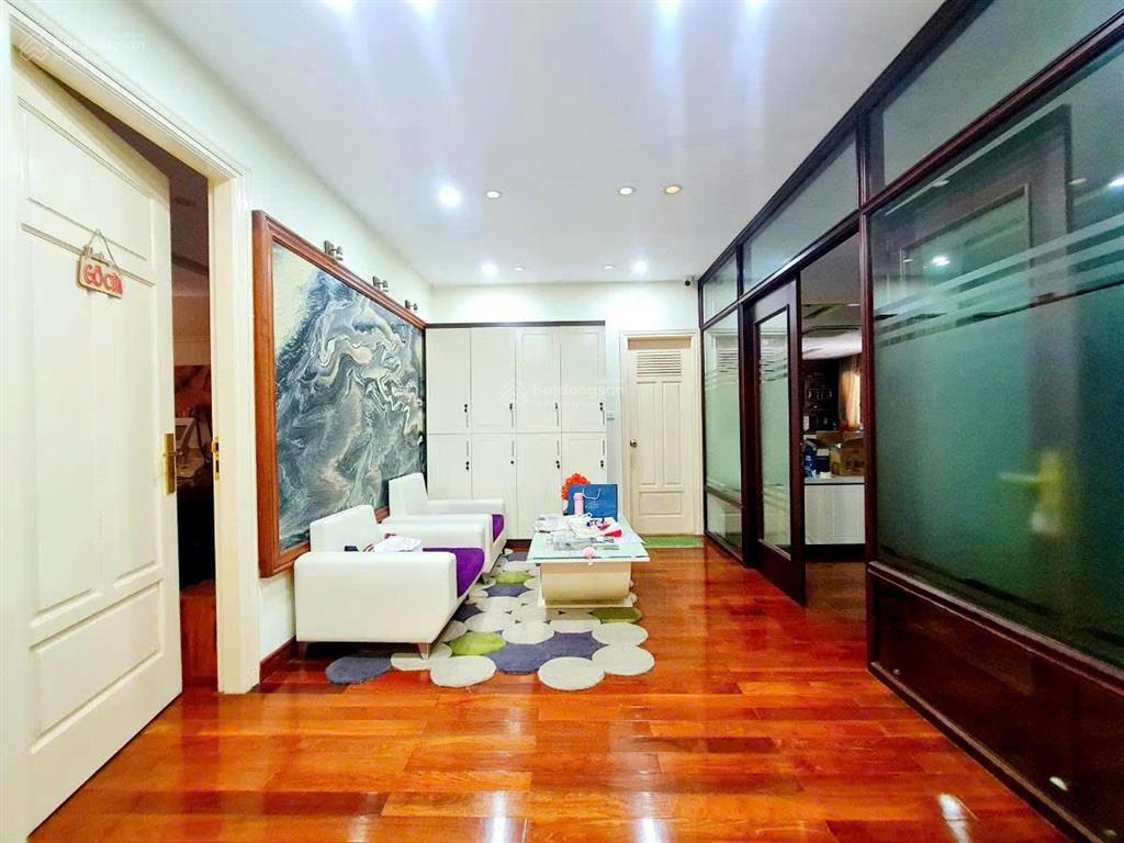 Bán nhà kđt vạn phúc, hà đông. 60m, 5 tầng, nhà đẹp, ô tô tránh, vỉa hè, kinh doanh, giá 15,5 tỷ.