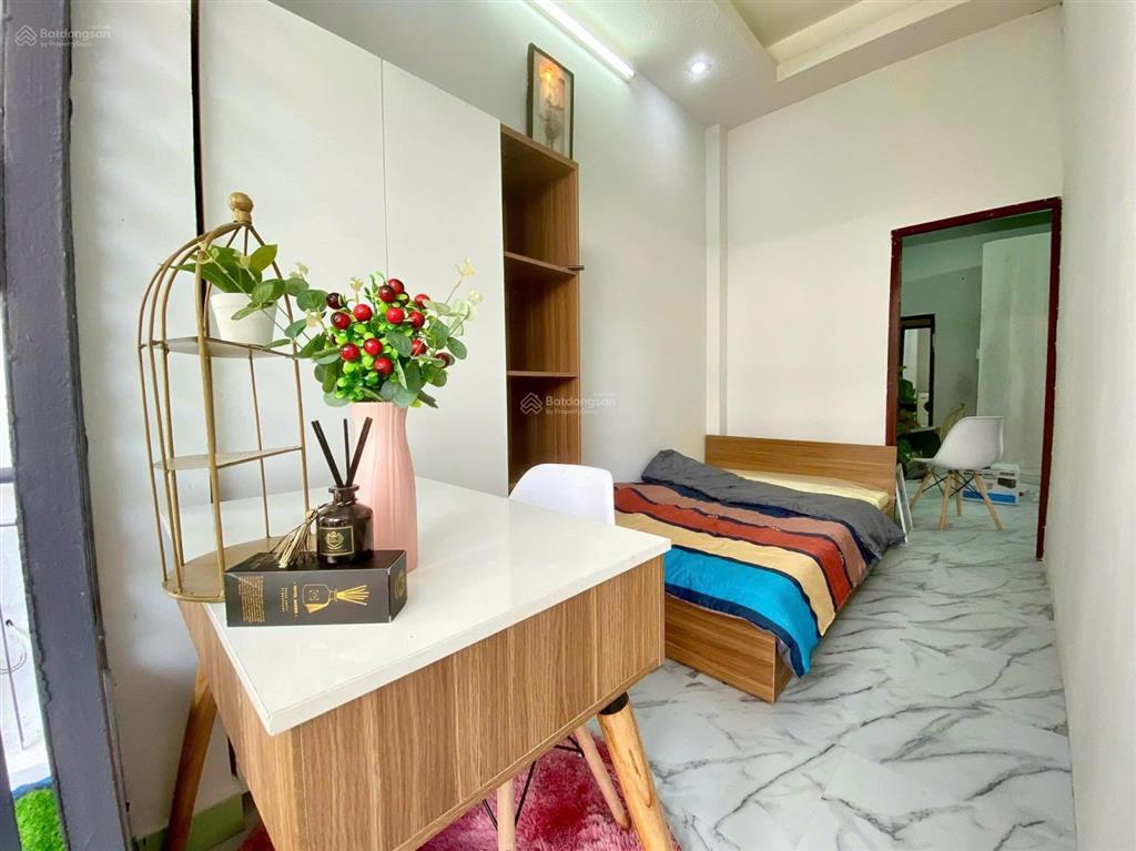 Căn hộ 2 phòng ngủ ban công rộng máy giặt riêng ngã tư bảy hiền tân bình 100m tới bách hoá xanh