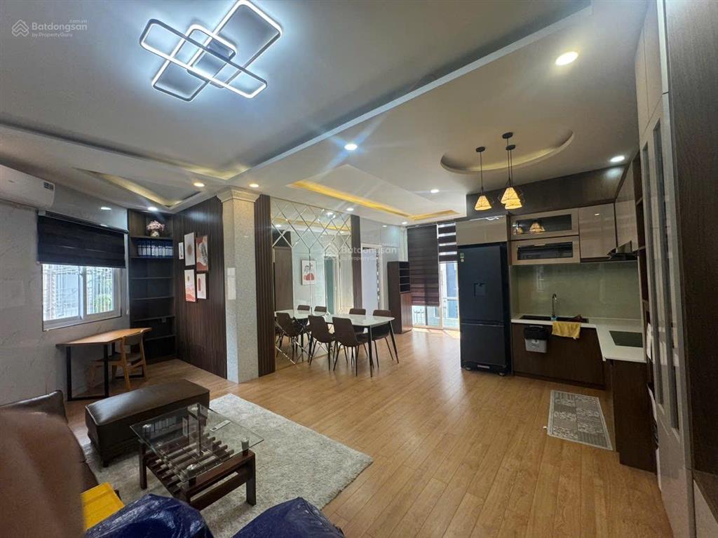 Penthouse căn hộ 1 phòng ngủ 80m2 đường nguyễn thái bình phường 12 tân bình k300 etown sân bay tsn