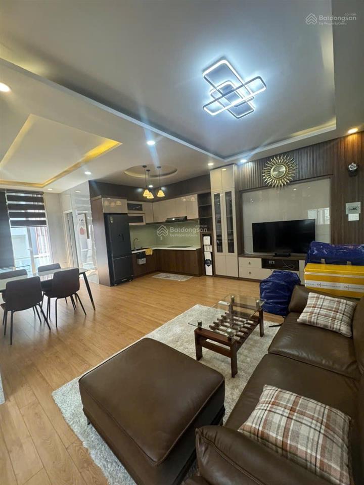 Penthouse căn hộ 1 phòng ngủ 80m2 đường nguyễn thái bình phường 12 tân bình k300 etown sân bay tsn