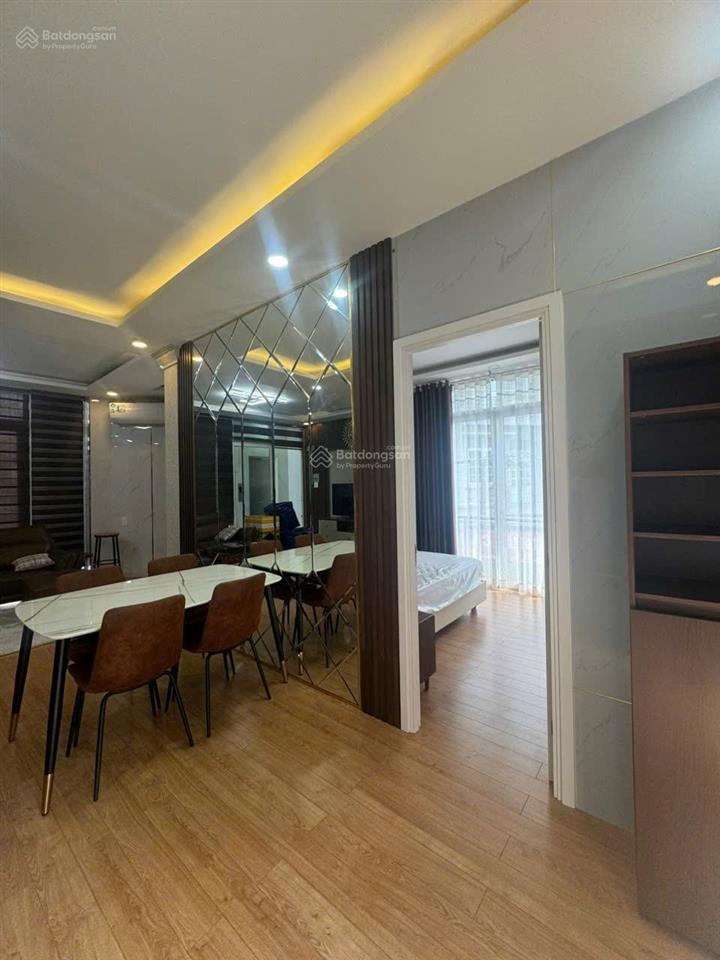 Penthouse căn hộ 1 phòng ngủ 80m2 đường nguyễn thái bình phường 12 tân bình k300 etown sân bay tsn