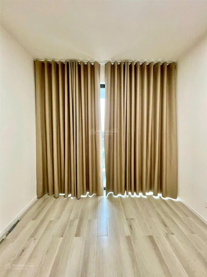 Cho thuê căn góc view đẹp 2pn 2wc lumiere boulevard, free phí, free tiện ích gần như rất hiếm
