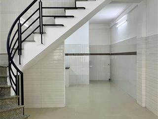 Chính chủ bán nhà 2 tầng phan xích long  4x10  nhà mới ở ngay  phú nhuận