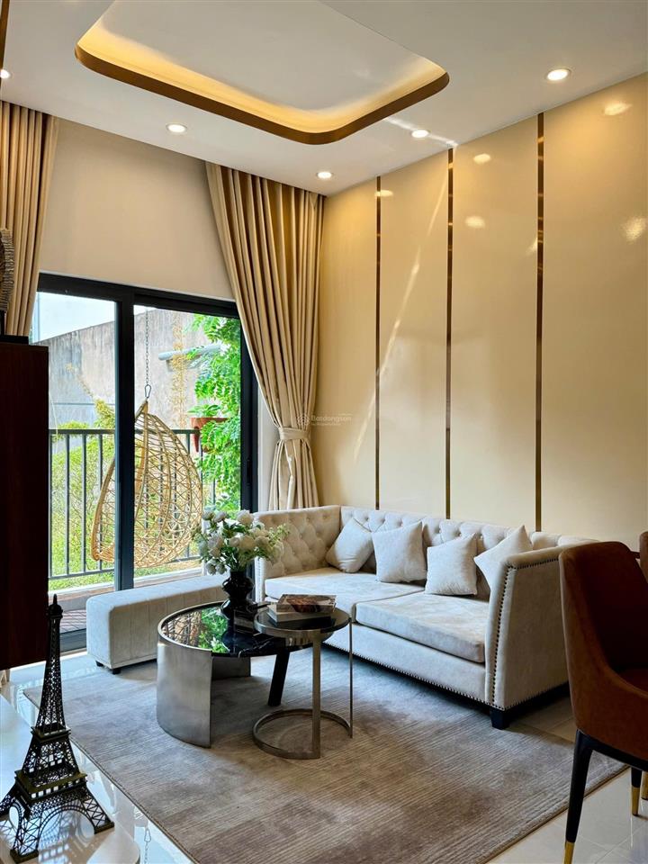 Chủ ngộp deal hời  richmond 3pn full toàn bộ nội thất  view xịn thoán  gọi em chốt