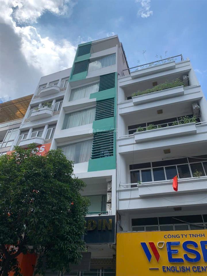 Tài sản dòng tiền.tòa chdv q3  hđt 150tr/th. hxh q3. kc hầm 6 tầng. dt 4.5*28m. giá 27 tỷ tl