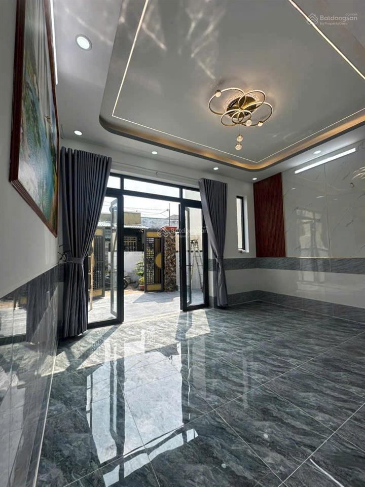 Bán nhà hẻm ô tô, 100m2, 3pn, xuân thới sơn, hóc môn, 3,95 tỷ có thương lượng