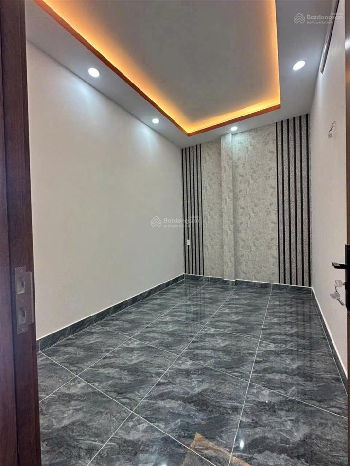Bán nhà hẻm ô tô, 100m2, 3pn, xuân thới sơn, hóc môn, 3,95 tỷ có thương lượng