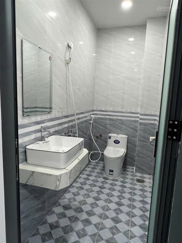 Bán nhà tân xuân hóc môn, 80m2, 4,8 tỷ thương lượng