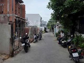 Bán đất đường lớn 130m2, sổ đỏ, 130m2, 4,2 tỷ thương lượng tân hiệp, hóc môn