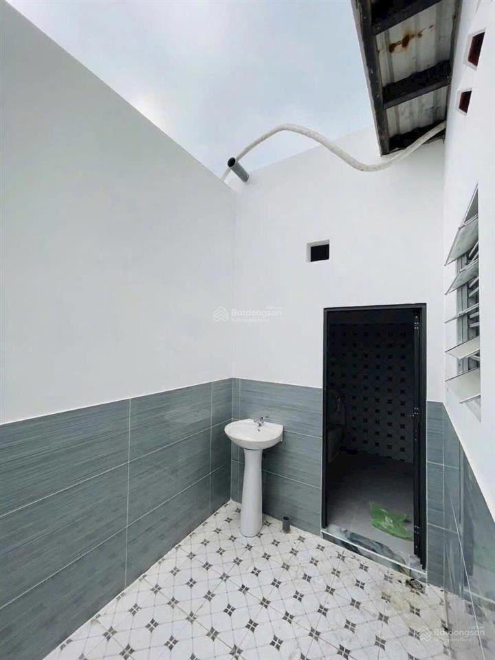 Bán nhà 90m2, 3,25 tỷ 3pn, 2wc, sổ đỏ xuân thới sơn, hóc môn