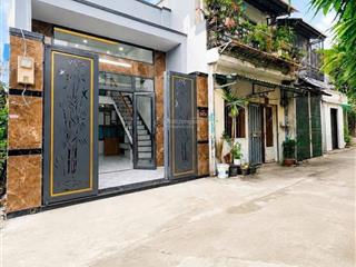 Bán nhà 56m2, 3,65 tỷ thương lượng, hẻm xe hơi bà điểm hóc môn
