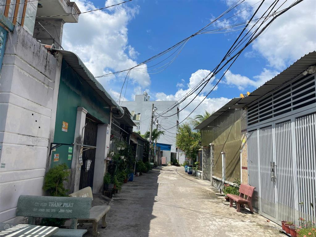 Bán đất view đẹp tại xuân thới thượng, 3,2 tỷ, 70,8m2