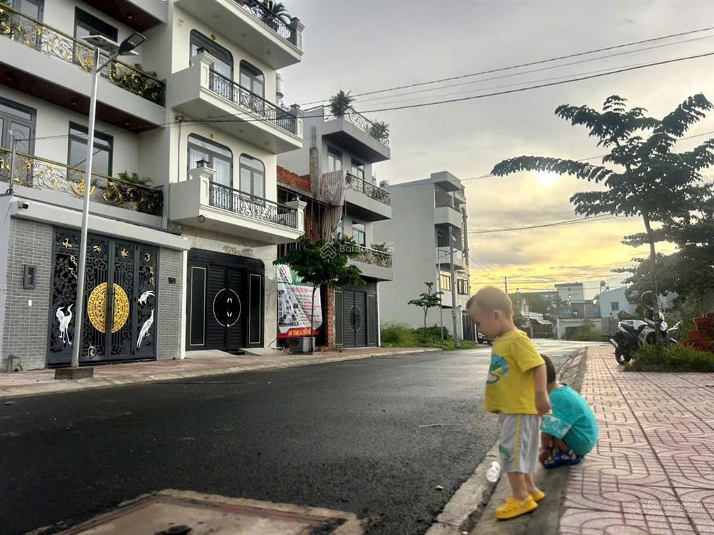 Bán đất khu dân cư bùi thị lùng, đông thạnh, hóc môn giảm sốc 4 tỷ 1 còn 3 tỷ 7 bán gấp shr