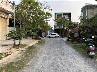 Bán lô đất 80m2, 4 tỷ sổ đỏ mặt đường lớn, tân xuân hóc môn