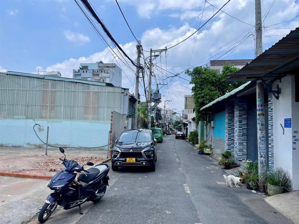 Bán lô đất f0 trung chánh, hóc môn đường thông chợ, 100m2, 4,55 tỷ