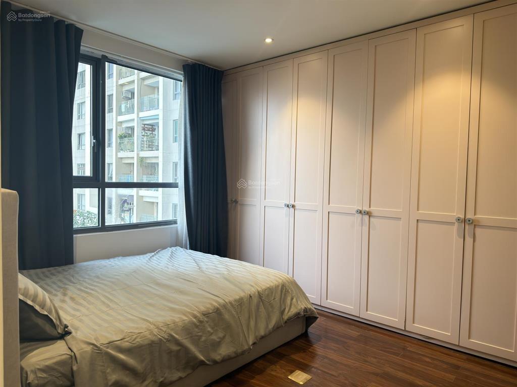 Bán cc the gold view, bến vân đồn, 8tỷ860, 81m2, 2pn, 2wc, nhà cực đẹp view cực chill