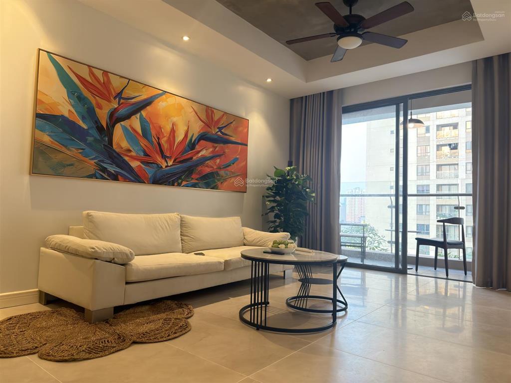 Bán cc the gold view, bến vân đồn, 8tỷ860, 81m2, 2pn, 2wc, nhà cực đẹp view cực chill