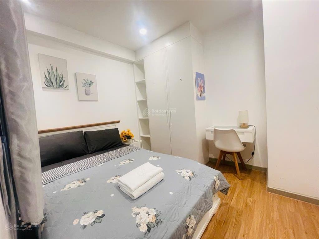 Chính chủ cần bán căn hộ cc the gold view, bán 6 tỷ 750, 70m², 2pn, 1wc. sổ hồng