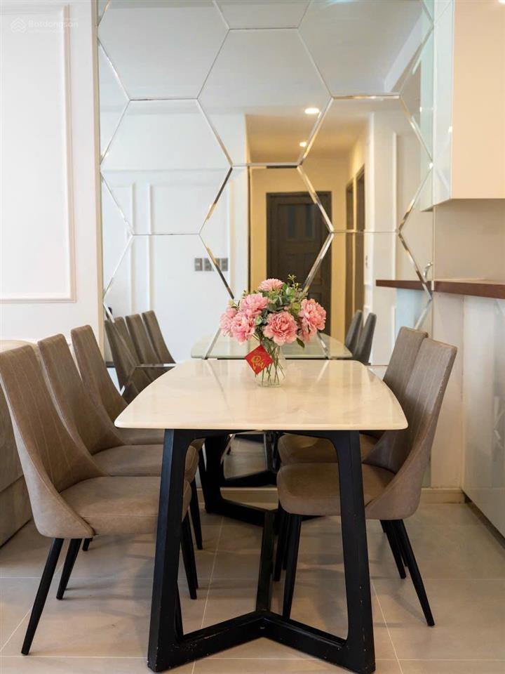 Bán cc the gold view, 6,5 tỷ, 68m2, 2pn, 1wc tại đường bến vân đồn, q4, tp.hcm. sắp làm sổ hồng.