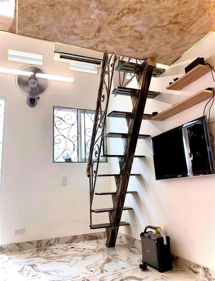 Cần bán căn hộ nhỏ nhỏ ngay trung tâm quận 4( cũ). đang có sẵn dòng tiền cho thuê