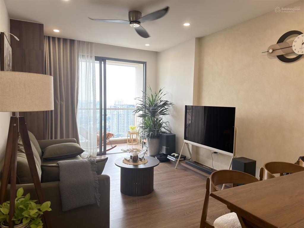 Bán cc 3pn full nội thất tại the gold view, 10 tỷ, 100m2, hàng hot sẵn hợp đồng thuê