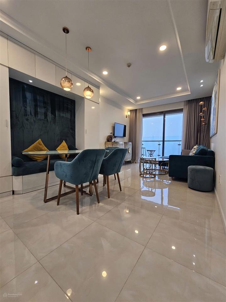 Căn hộ 2pn bao đẹp tại the gold view, 8,5 tỷ, diện tích gần 81m2