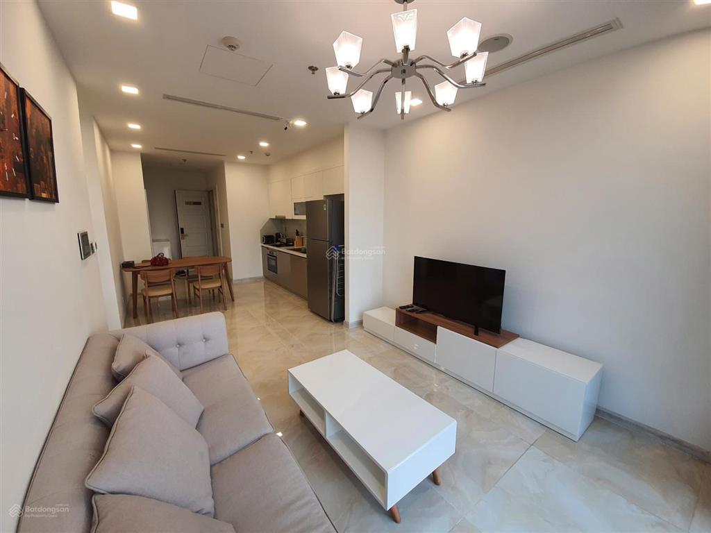 Vào ở ngay căn hộ vinhomes golden river 53m2 1pn 24tr/tháng full nội thất đẹp.  nguyên 0979 934 ***