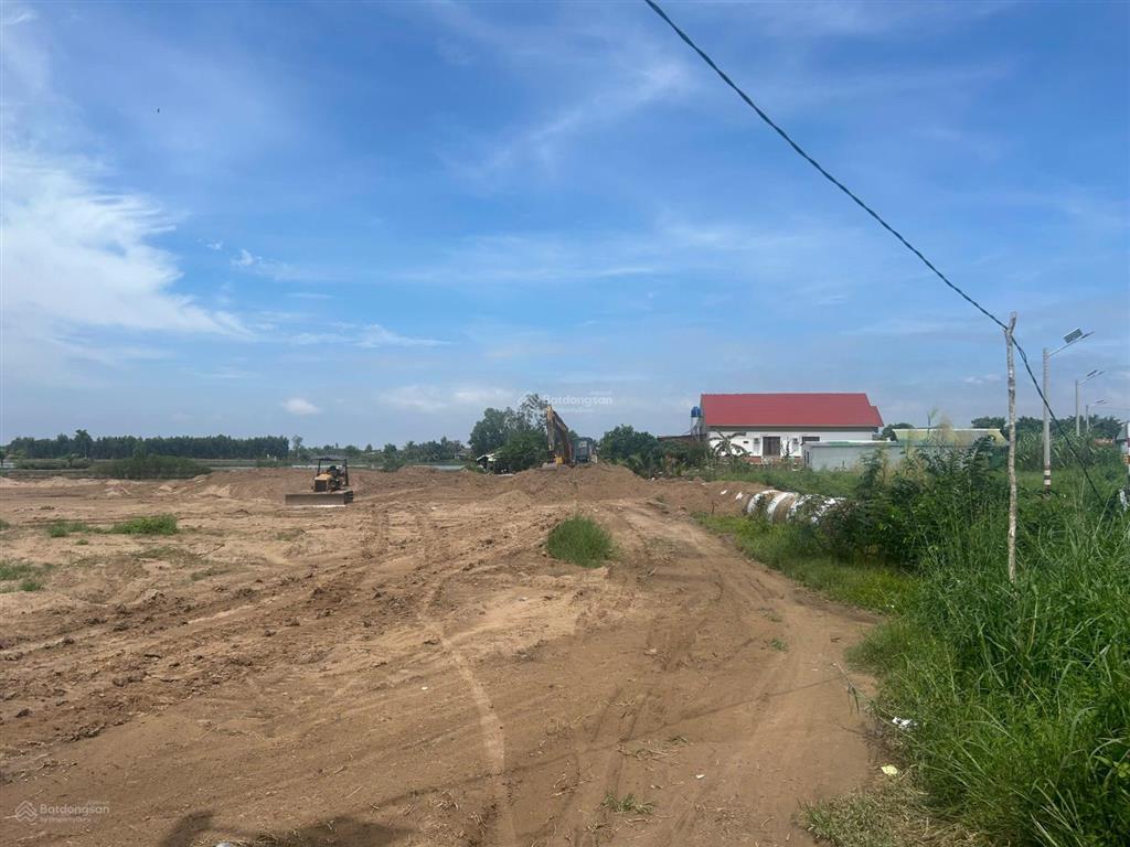 Bán đất kcn giá hời long an giá 2,8 triệu/m2