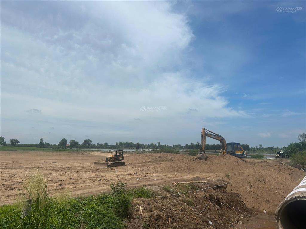 Bán đất kcn giá hời long an giá 2,8 triệu/m2