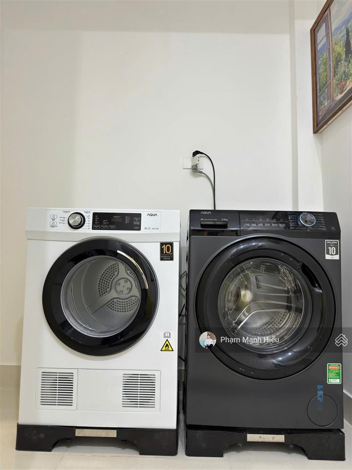 Chủ cần bán gấp nhà 2 tầng sát biển mỹ khê dòng tiền sẵn