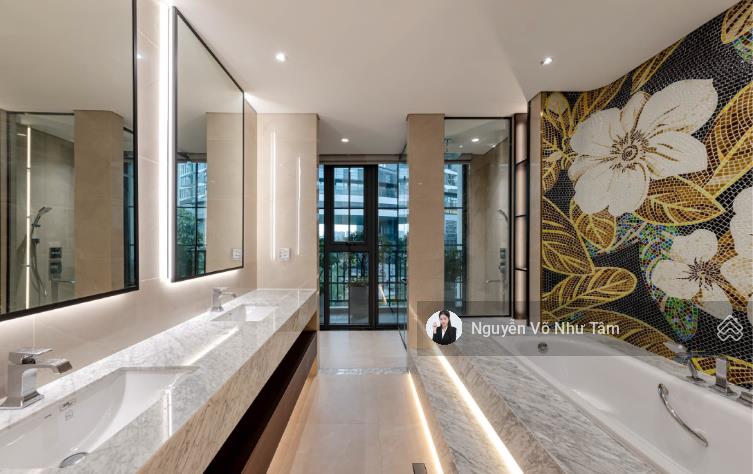 Căn duy nhất! hxh nguyễn trọng tuyển, phú nhuận  dt 5,5m x 21m  4 tầng  vuông vức. chỉ 16 tỷ