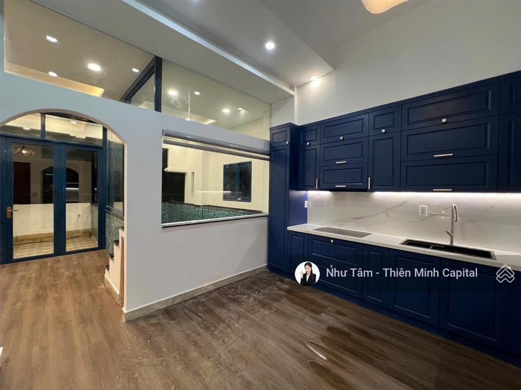 Nhà có hồ bơi vô cực  bề ngang to 6m x 13m thông nguyễn văn trỗi, phú nhuận, 5 tầng. chỉ 16,5 tỷ