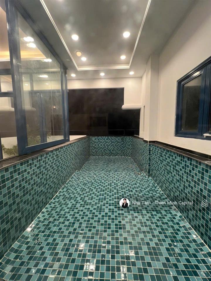 Nhà có hồ bơi vô cực  bề ngang to 6m x 13m thông nguyễn văn trỗi, phú nhuận, 5 tầng. chỉ 16,5 tỷ