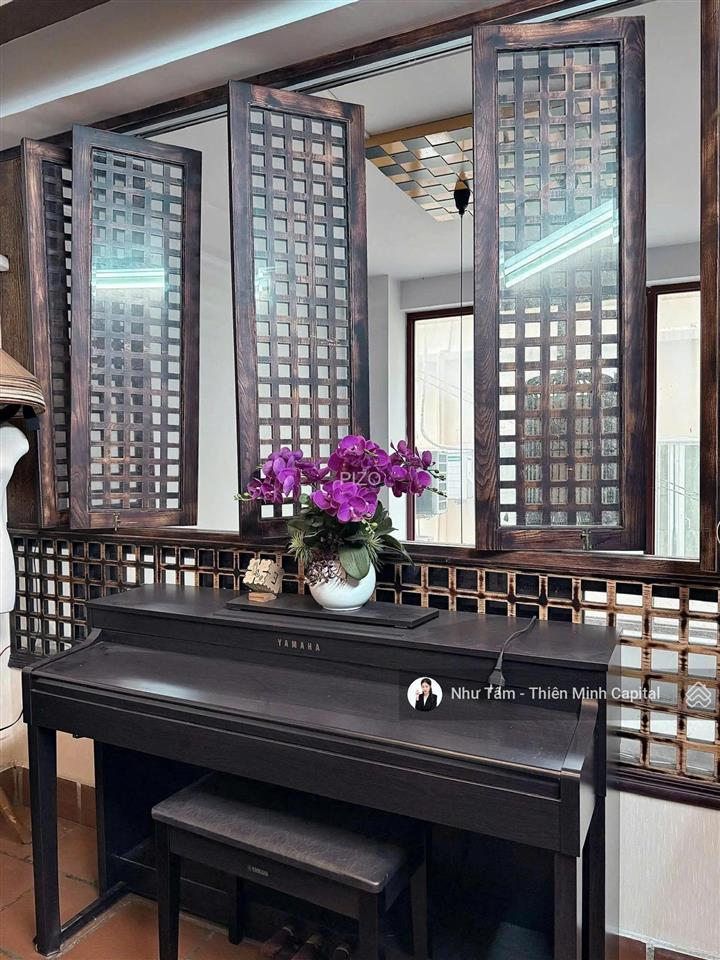 Cách mặt tiền 10m  hxh nguyễn thị minh khai, quận 3, dt 50 m2, 4 tầng sân thượng, chỉ 14,5 tỷ