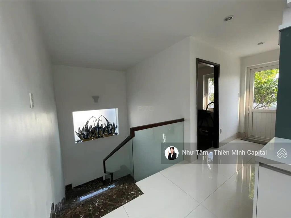 Vip! ngang 10m, nhà đẹp có thể vào ở ngay đường nam kỳ khởi nghĩa, quận 3, dt 10m x 10m. chỉ 19 tỷ