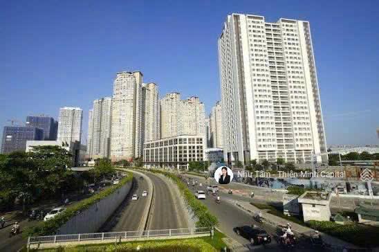 Bề ngang 18m  mặt tiền nguyễn hữu cảnh, bình thạnh, 1 tầng, hđt 50 triệu /tháng. chỉ 15,5 tỷ tl